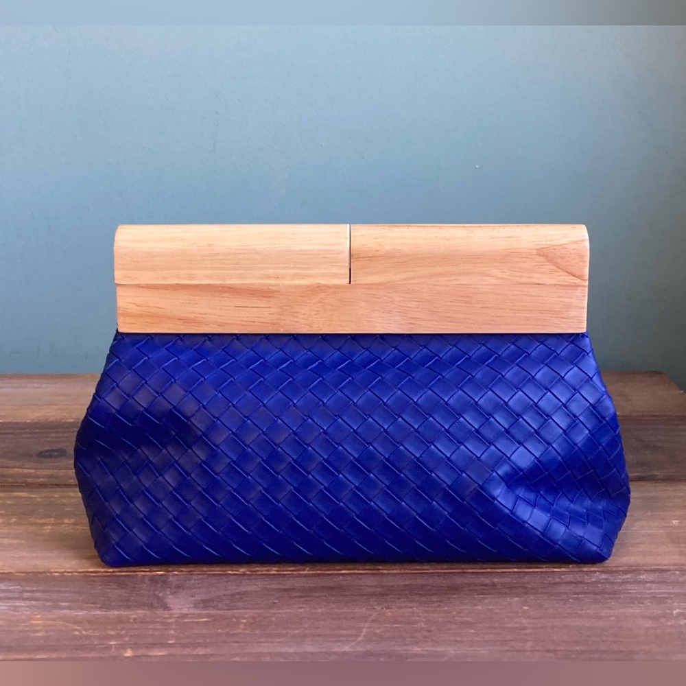 Shiraleah Frankie Woven Vegan Leather Bag - Picture 7 of 8